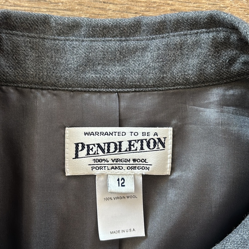 Pendleton 100% Virgin Wool Gray Button Front Jack… - image 3